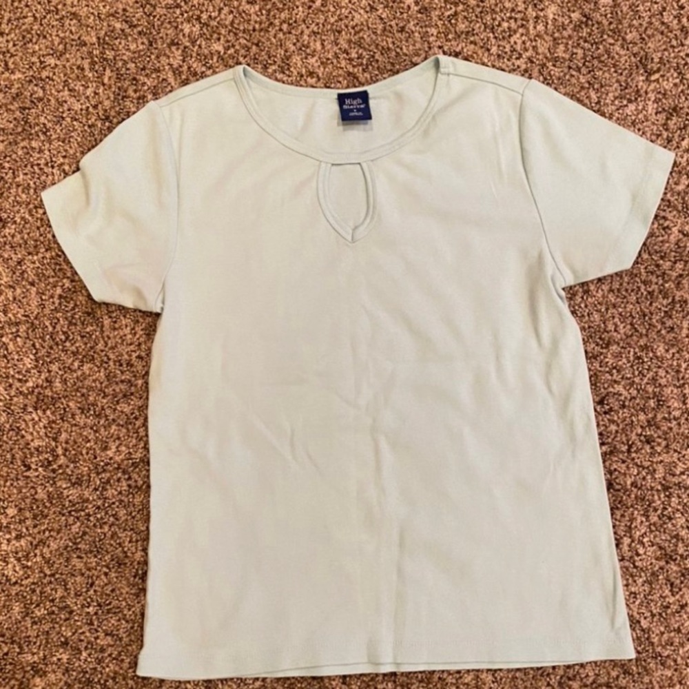 High Sierra keyhole top